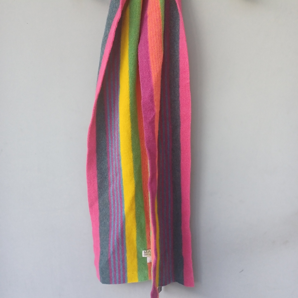 Mackie Robert Mackie of Scotland multi-colored striped wool scarf. - Picture 2 of 4